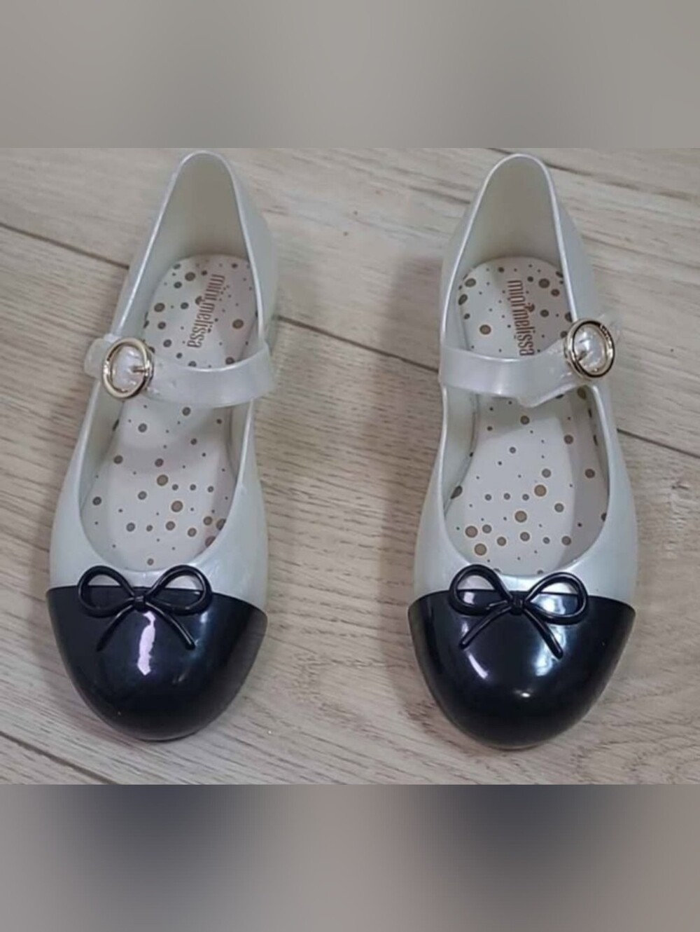 Mini Melissa Girls' Cream and Black Bow Mary Jane Shoes Size 9 Toddler
